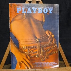 Vintage Playboy Magazine FEBRUARY 1971